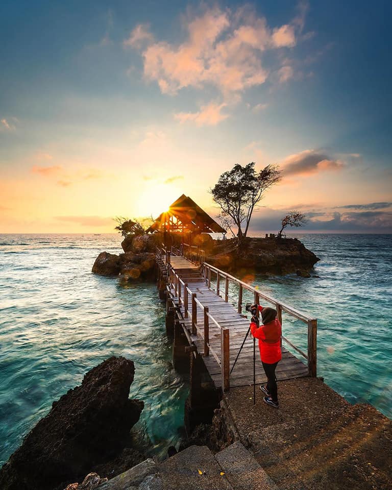 Indahnya Pantai Ujung Tiro Bulukumba, Airnya Jernih - Travel Pelopor