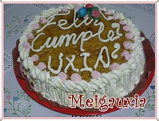  Tarta de nata y mermelada de fresas con yema. 