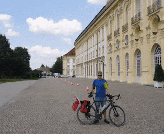 Schloss  kirk douglas paths glory schleissheim kubrick