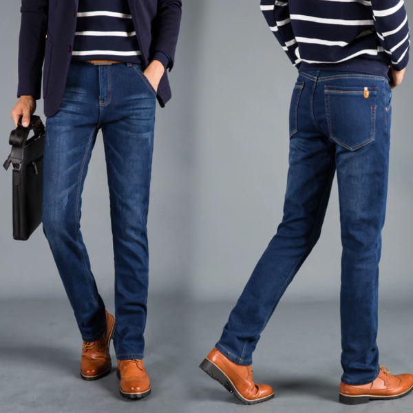 The Different Brand of Men's Jeans in Pakistan