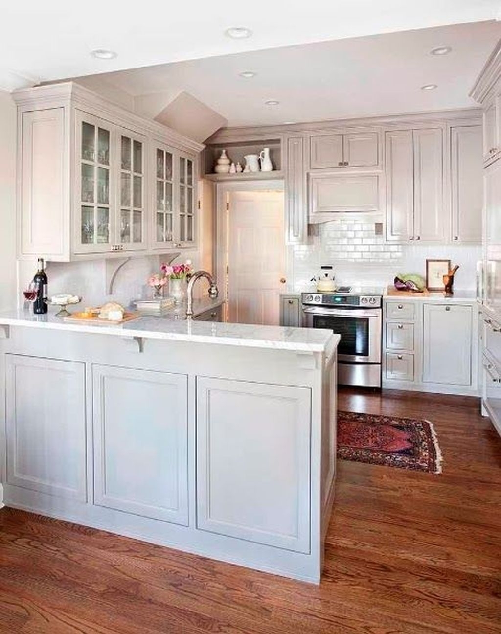 20 Elegant Small White Kitchen Design Ideas