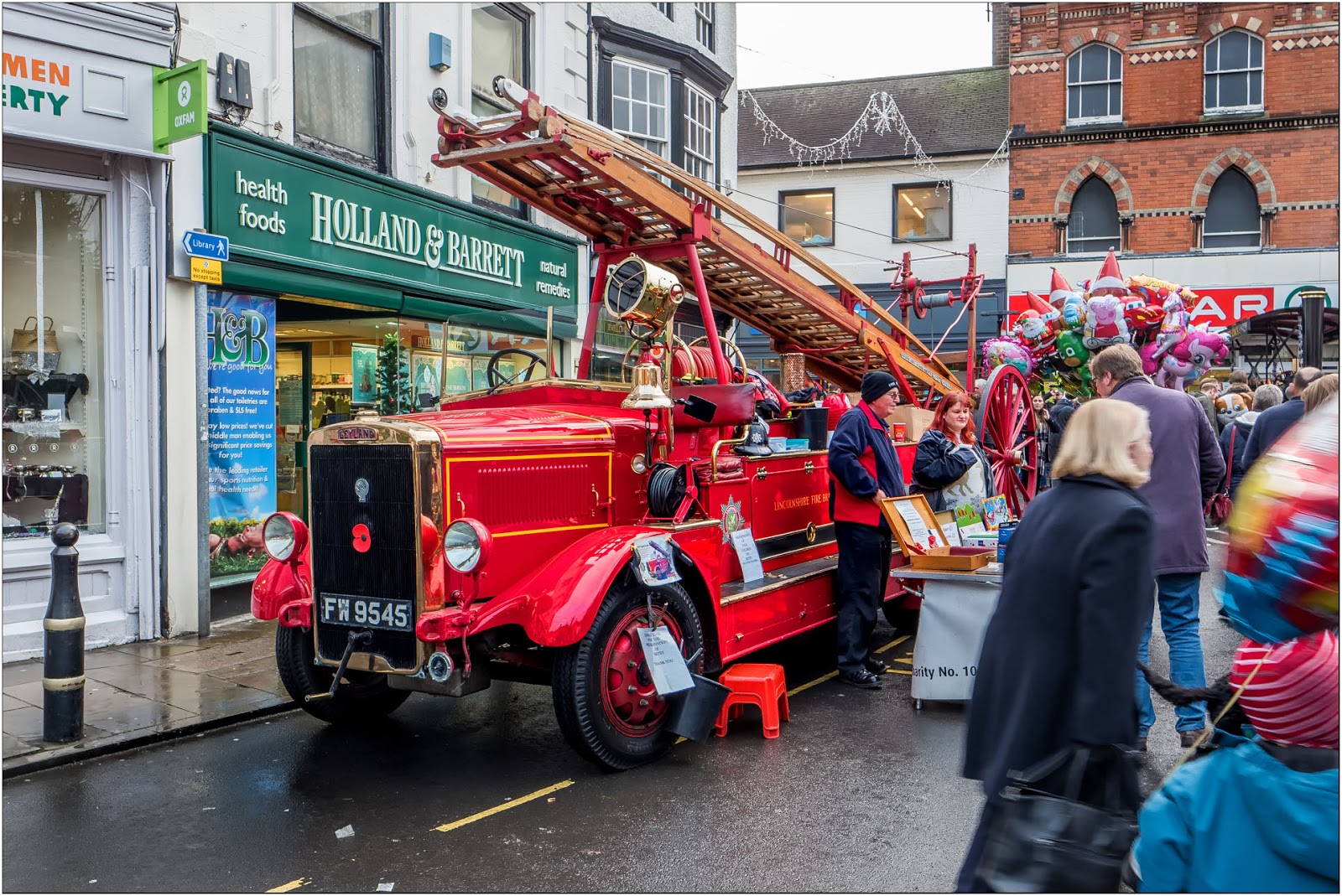 Lincolnshire Cam Louth Christmas Market.