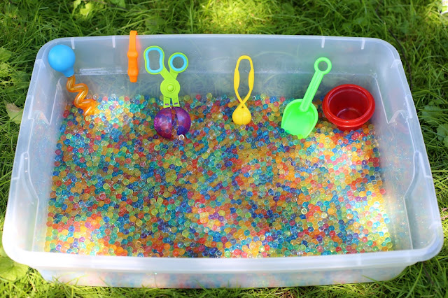 Water Beads Sensory Bin