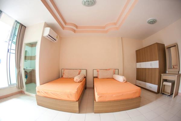 ขายกิจการอพาร์ตเมนต์ ย่านสุขุมวิท50 ห่างจากบีทีเอสอ่อนนุช 1.5 ก.ม. 