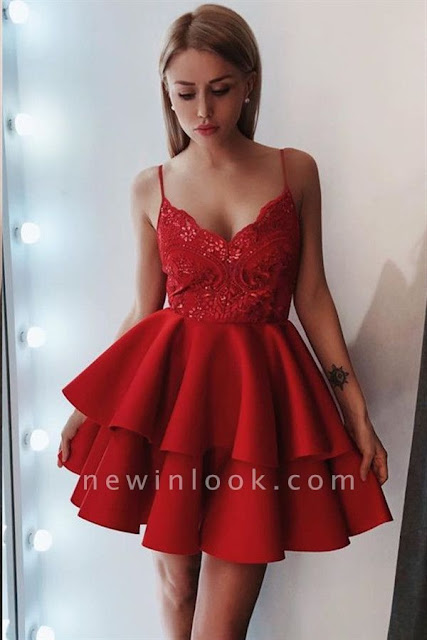 vestido de renda curto rodado vermelho