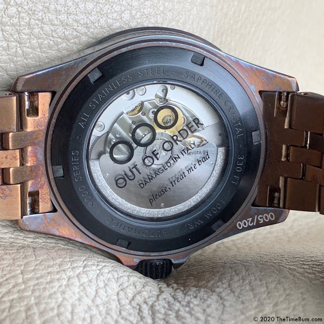 Out Of Order Automatico 9k case back