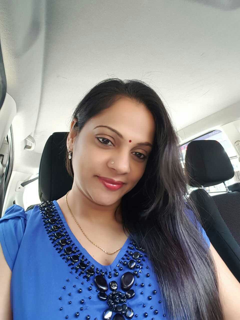 Swathi WhatsApp Group: Mallu Aunty Hot Video