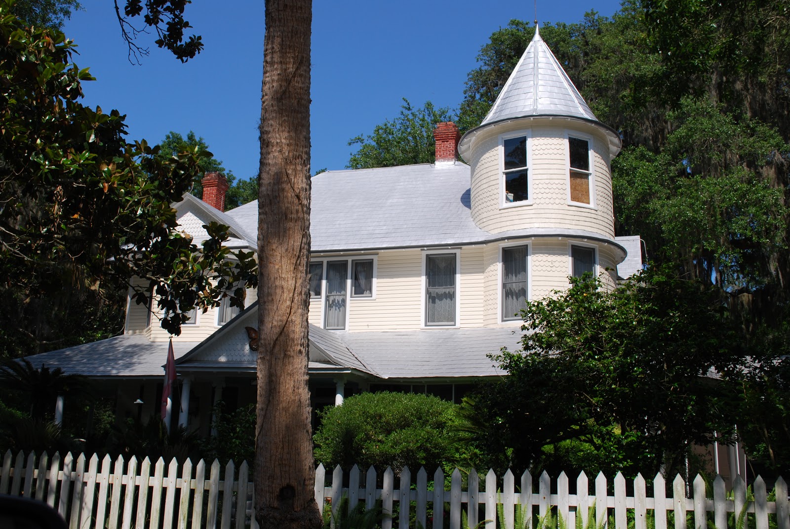 Heroes, Heroines, and History Tidbits About Micanopy