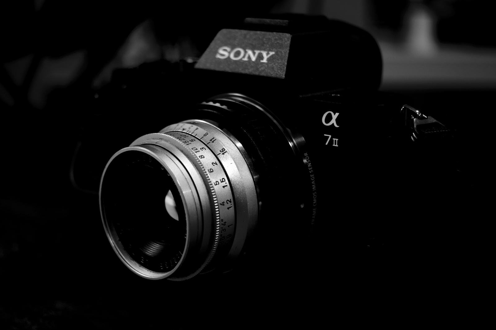 Why didn't Fuji ever make a full frame camera? Super Best Audio Friends