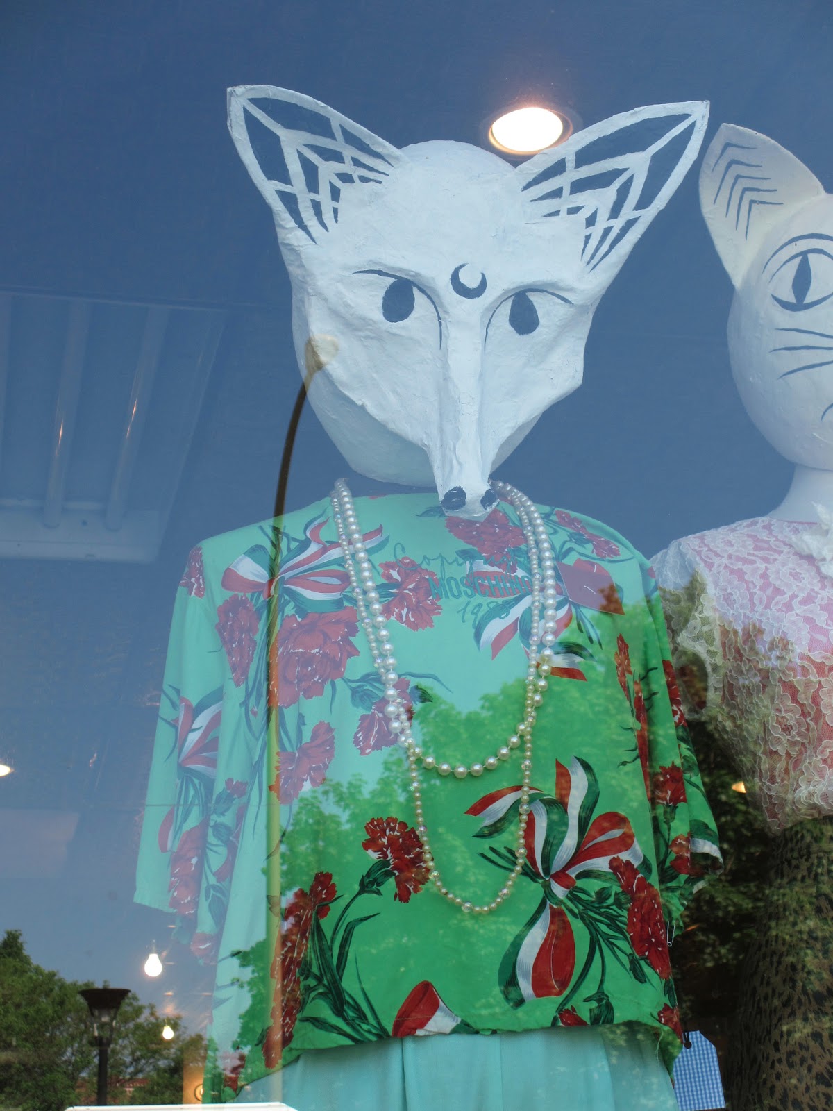 Thrift shop: "I look incredible"