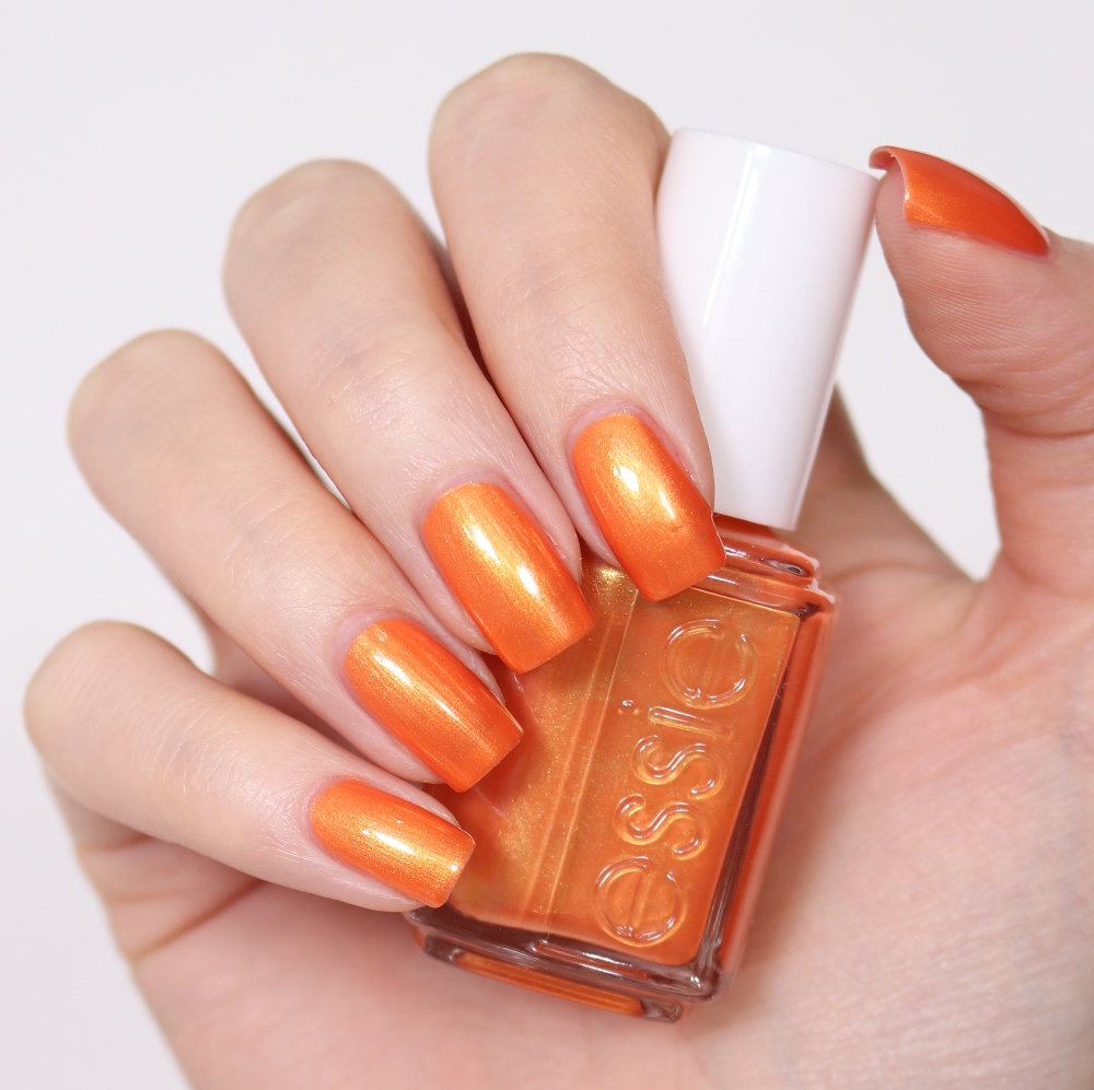 MacKarrie Beauty Style Blog Essie Don't be Spotted