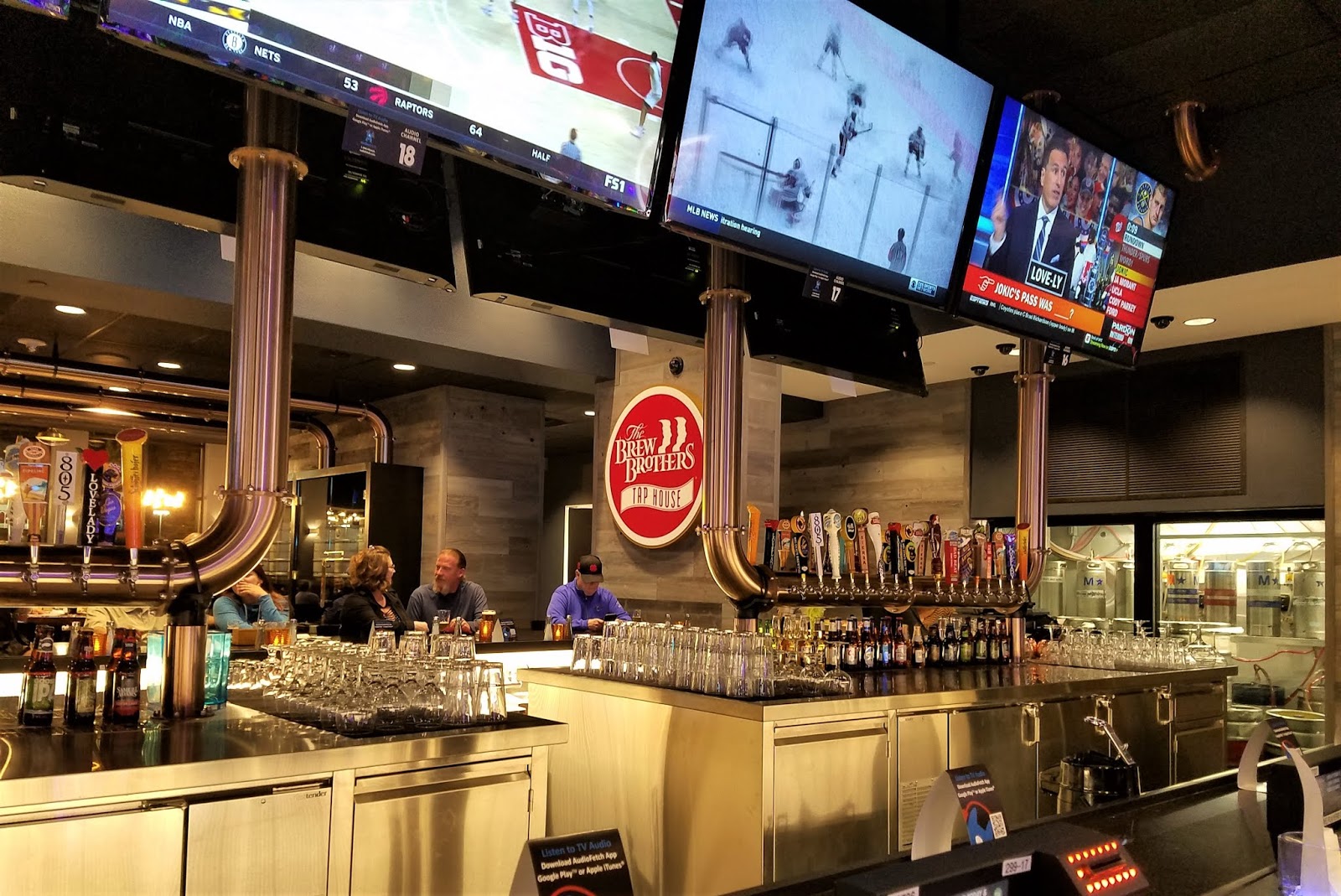 Laughlin Buzz The Brew Brothers Tap House at the Tropicana Laughlin