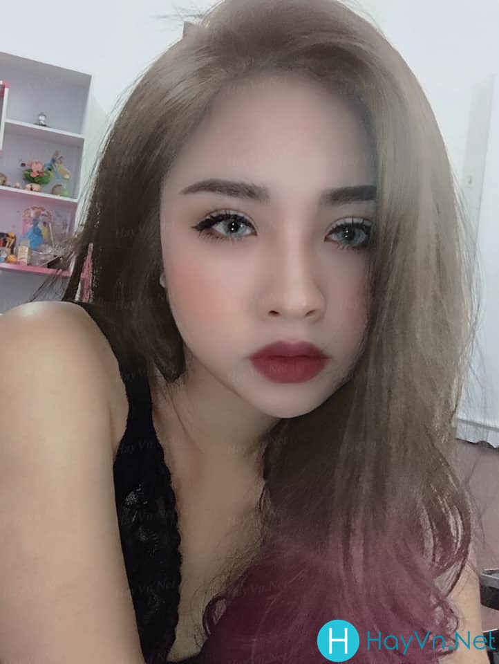 Mai Vy: Vòng 3 em đấy mà :P