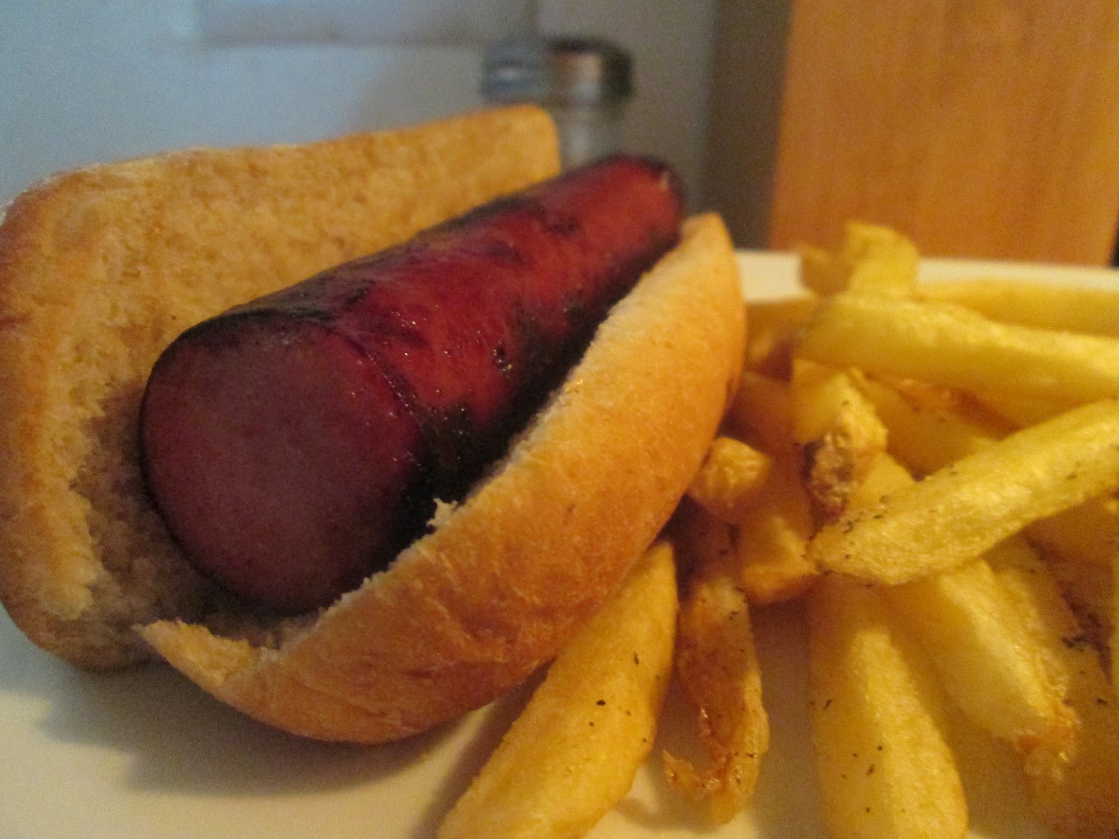 Diab2Cook Smoked Turkey Sausage Dogs w/ Baked Shoestring Fries