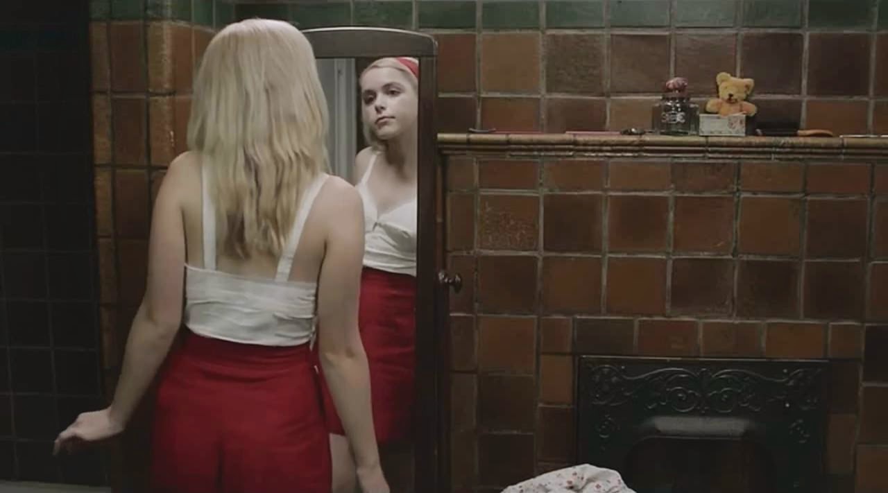 Flowers in the Attic 2014 The Oscar Favorite