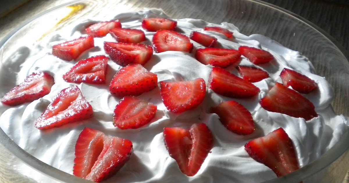 Gormandize: Vegan Strawberry & Cherry Sago Trifle