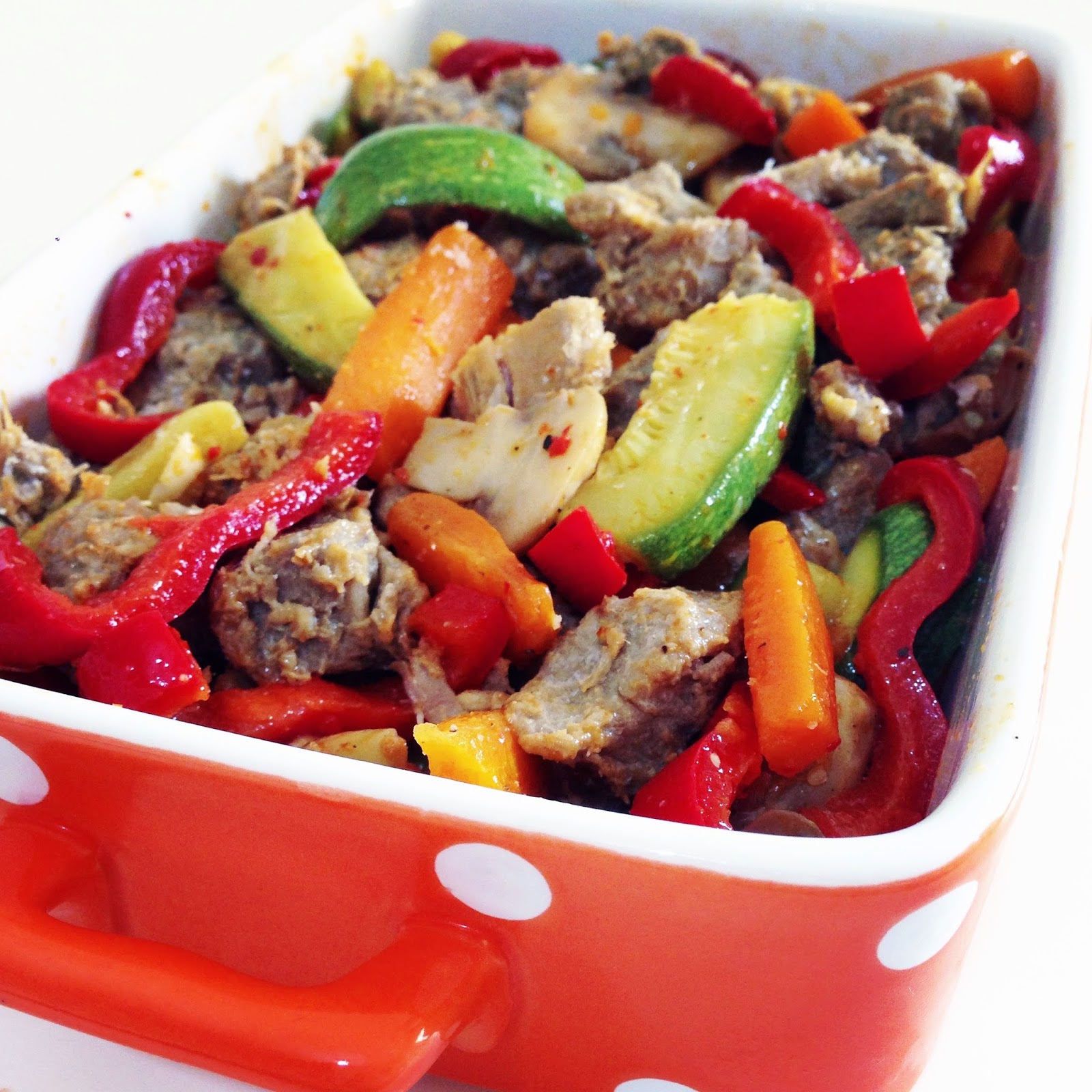 Özen�in mutfağından Özen�li tarifler ) Fırında kaşarlı ve sebzeli et sote