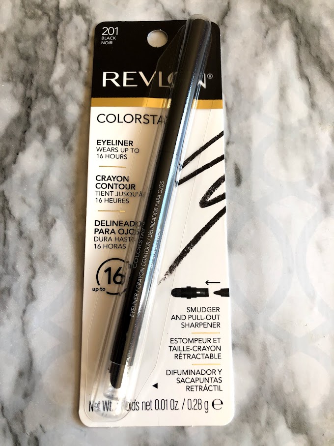 REVLON  COLOR STAY EYELINER PENCIL WITH SMUDGER