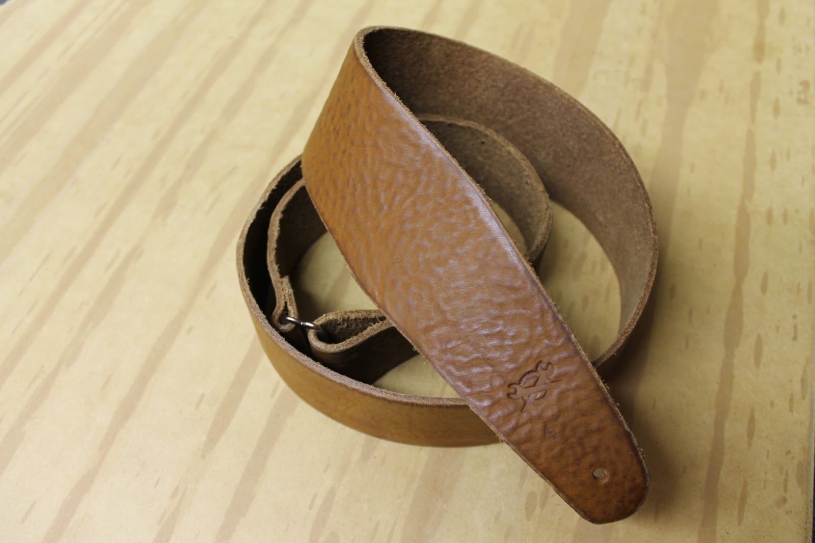 Rusty Knuckles Custom Leather Guitar Straps Rusty Knuckles Motors and Music for True Grit