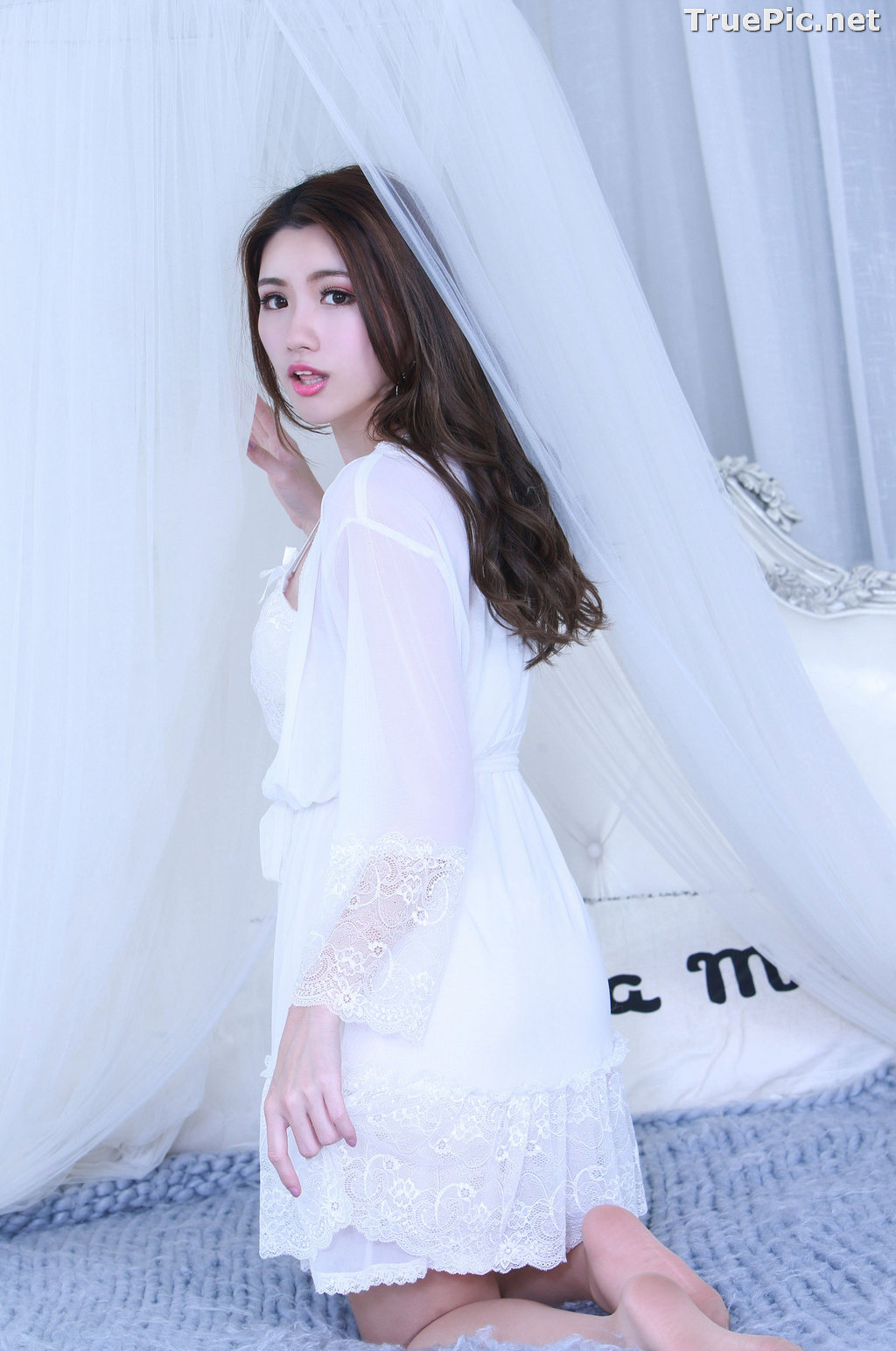 Image Taiwanese Model - 張倫甄 - Lovely and Beautiful White Sleepwear - TruePic.net - Picture-33