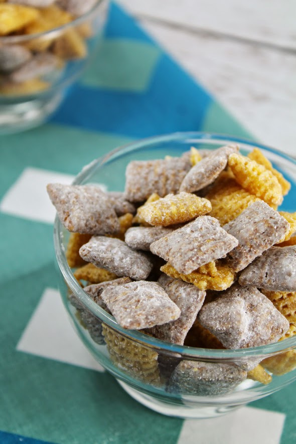Caramel Puppy Chow - Reminds me of Harry and David's Moose Munch!