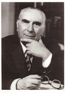 Σπυρίδων Μαρινάτος - Σαν σημερα σκοτωθηκε στο χωρο που ανακαλυψε στη Σαντορινη ο εκ των Μεγιστων Αρχαιολογων  