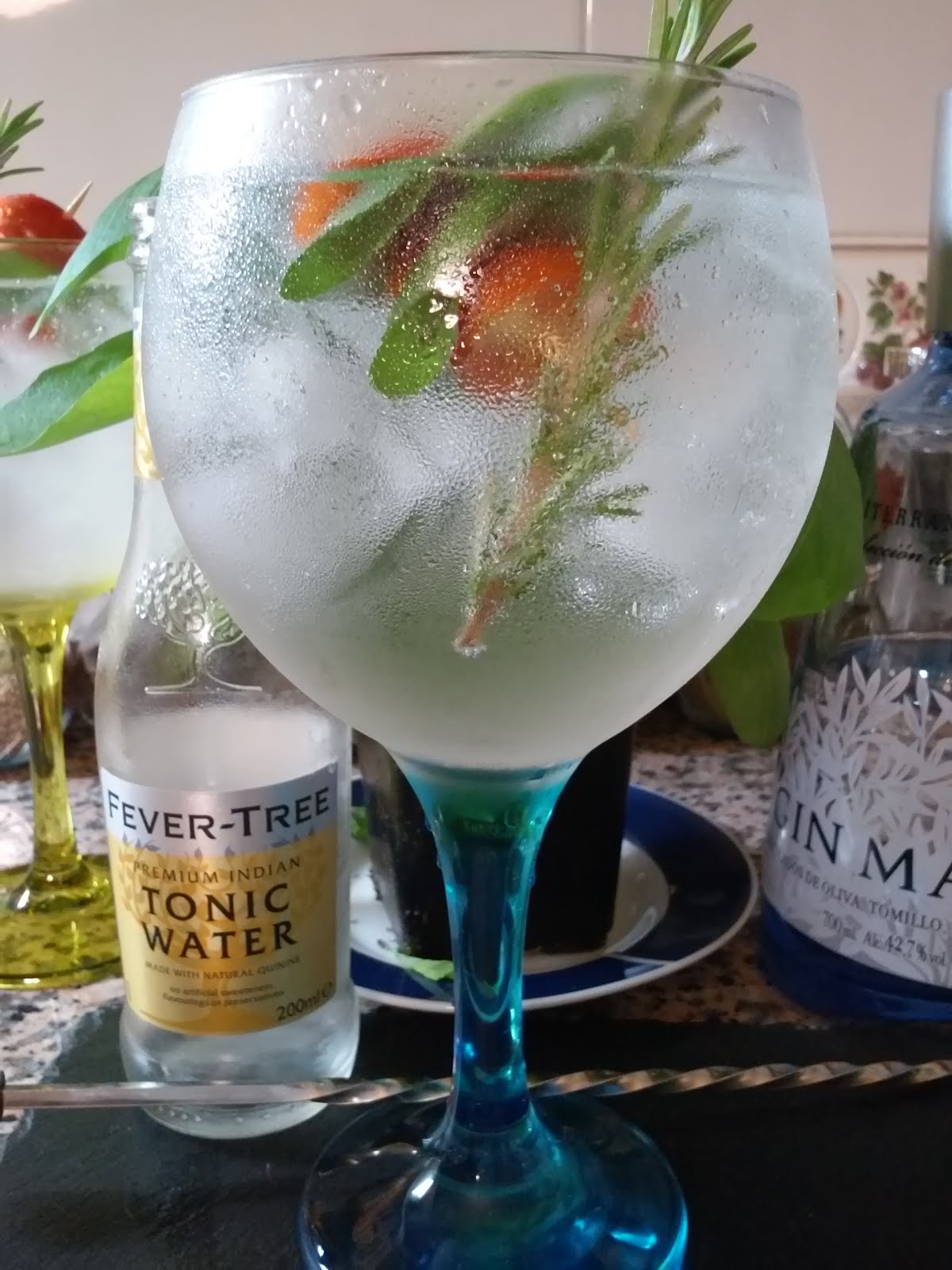 A Tasca do Gin Gin Mare Perfect Serve 5