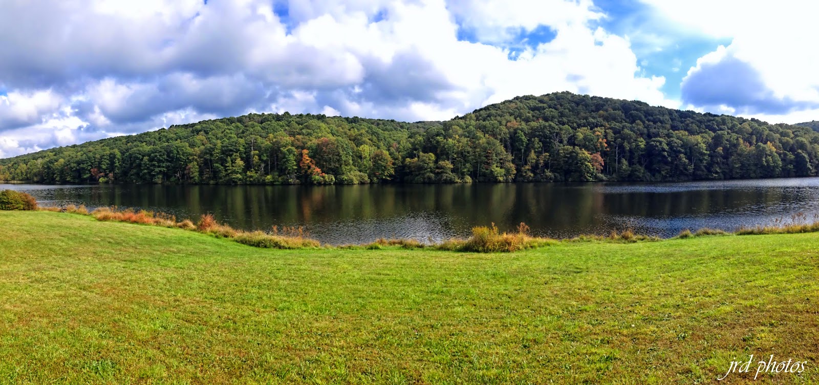 Just A Pic "Hidden Valley Lake"