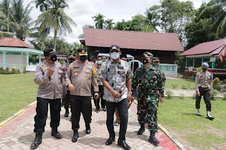 Bupati Aceh Timur Tinjau Posko PPKM Mikro Sampai ke Tingkat Gampong Mei 6, 2021