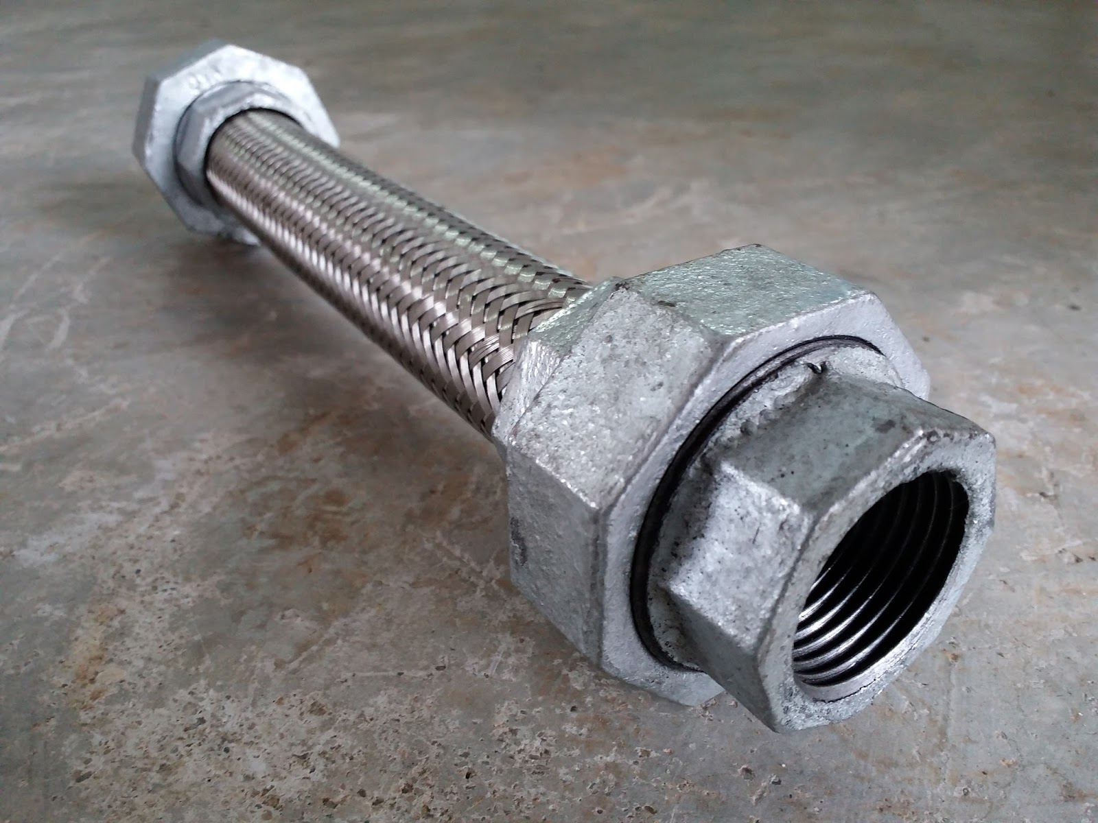 ข้อต่อท่ออ่อนFlexible Joints บจก.สุราษฎร์การประปาศูนย์ขายส่งท่อตราช้าง