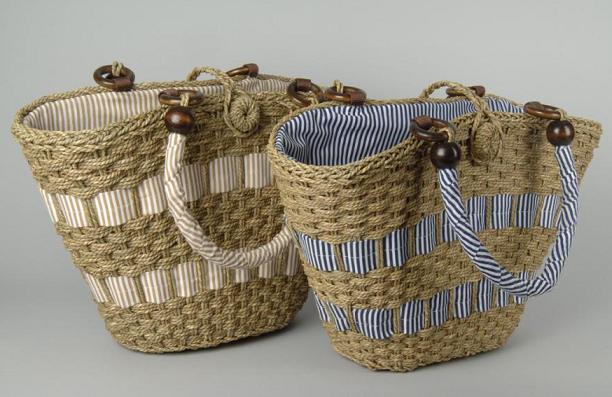 Mirando el mundo a través de la moda: Protocolo de bolsos y carteras