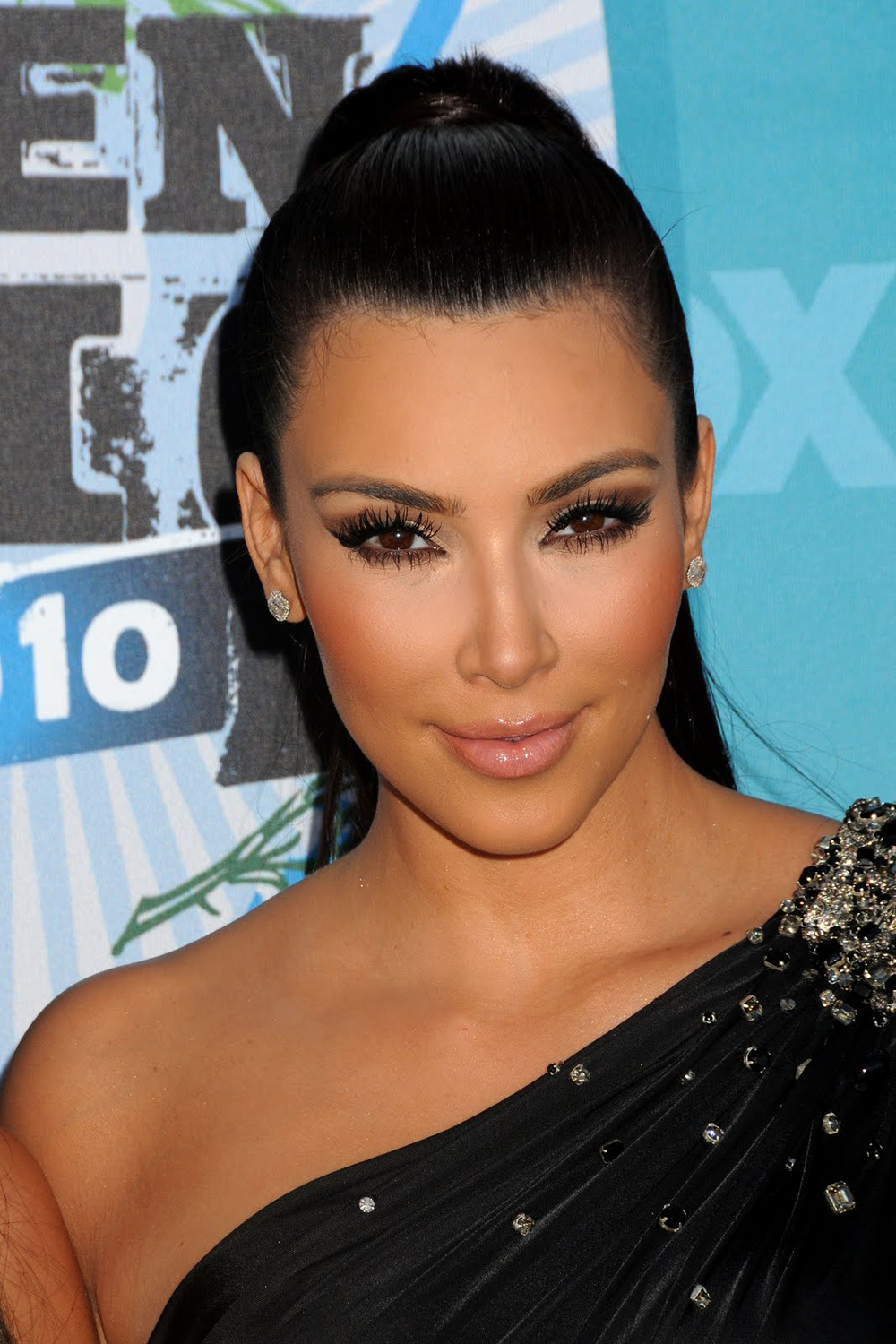 Kim Kardashian Ponytail Hair Fresh Look Celebrity Hairstyles