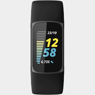 Fitbit Charge 5 のインターフェース画面のGIF。