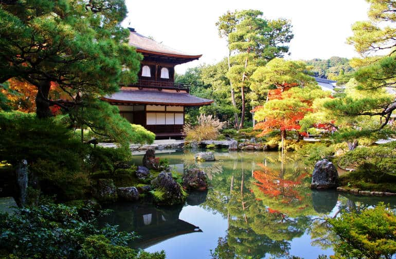 Káº¿t quáº£ hÃ¬nh áº£nh cho Äá»n Ginkakuji á» phÃ­a ÄÃ´ng thÃ nh phá» Kyoto.