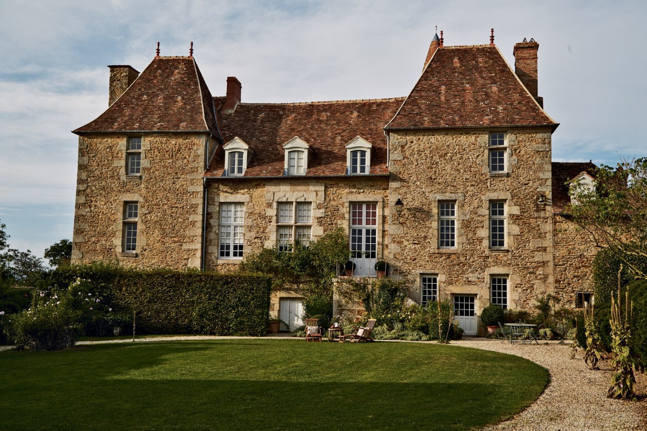 Décor Inspiration: La Carlière, a 15th-century Manor House in Normandy