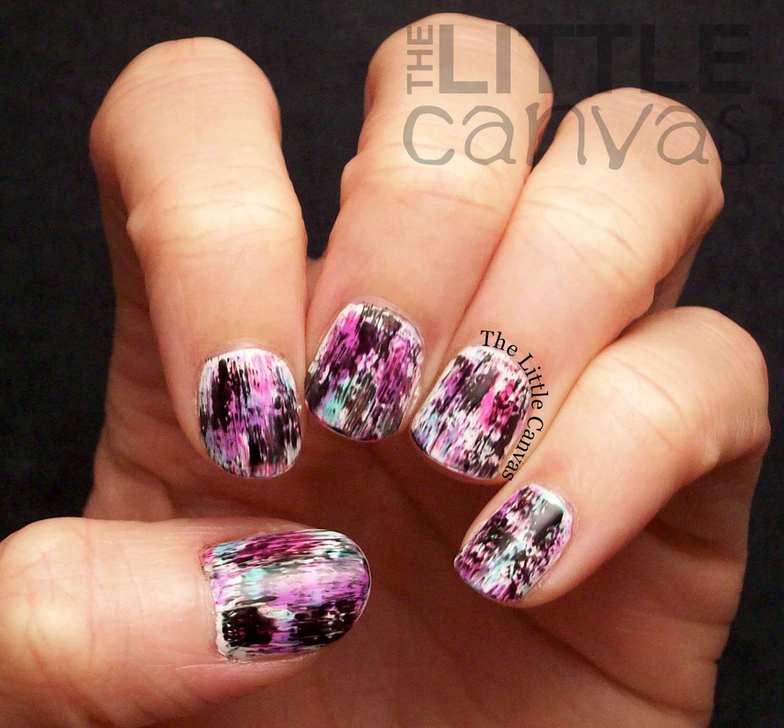 Chalkboard Nails Grunge Look - The Little Canvas
