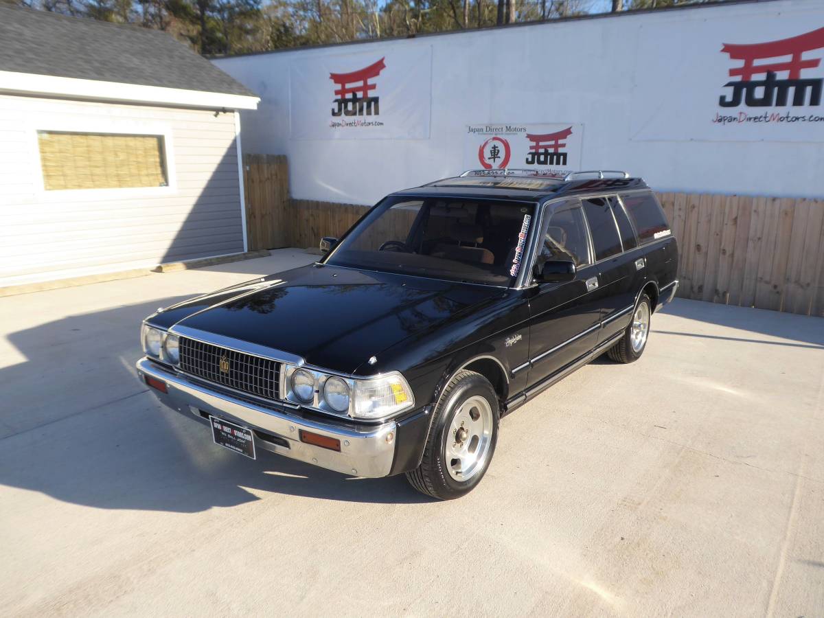 Daily Turismo Aged Nicely 1991 Toyota Crown Royal Saloon Wagon