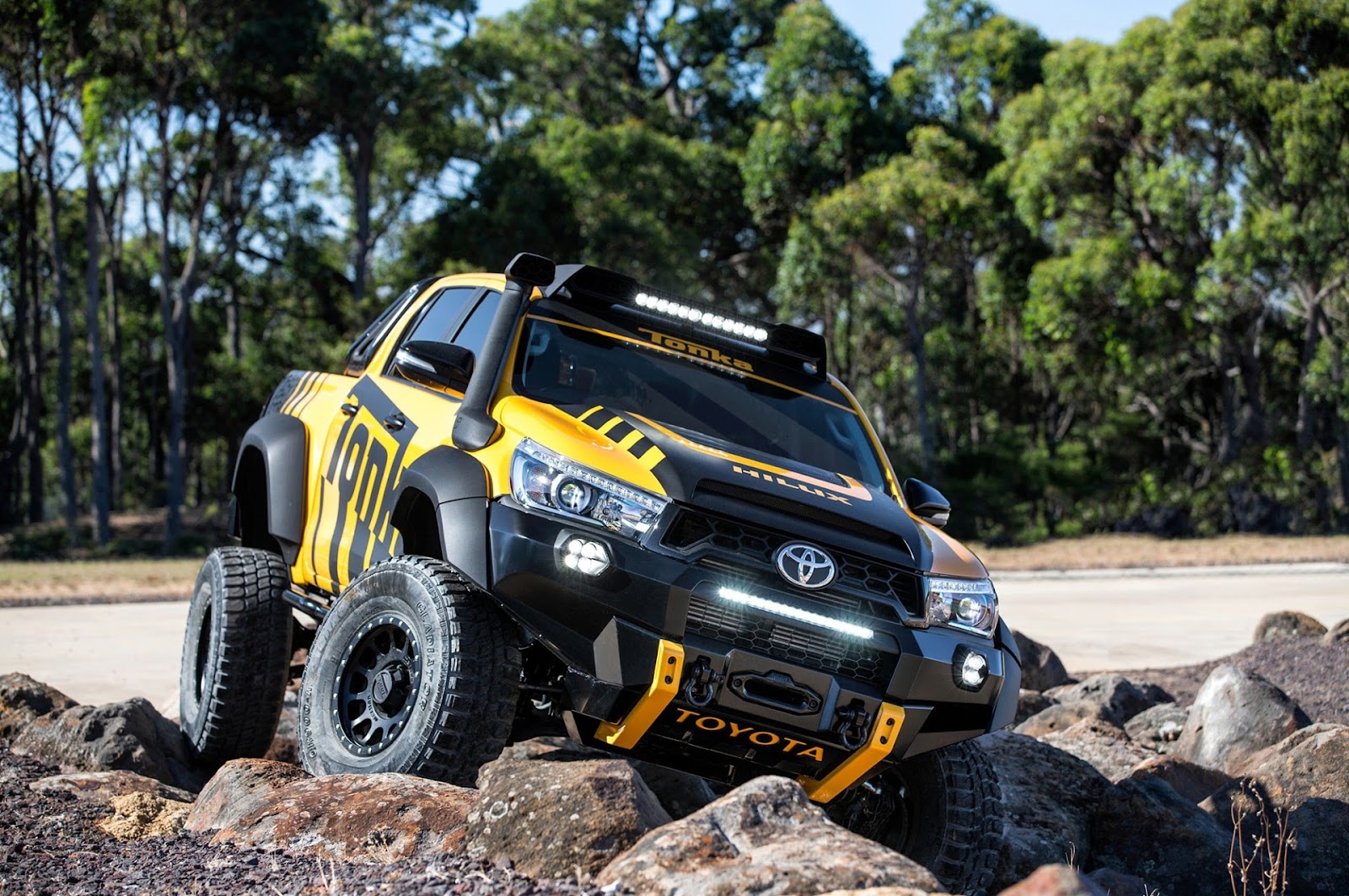 Toyota Hilux Tonka Concept