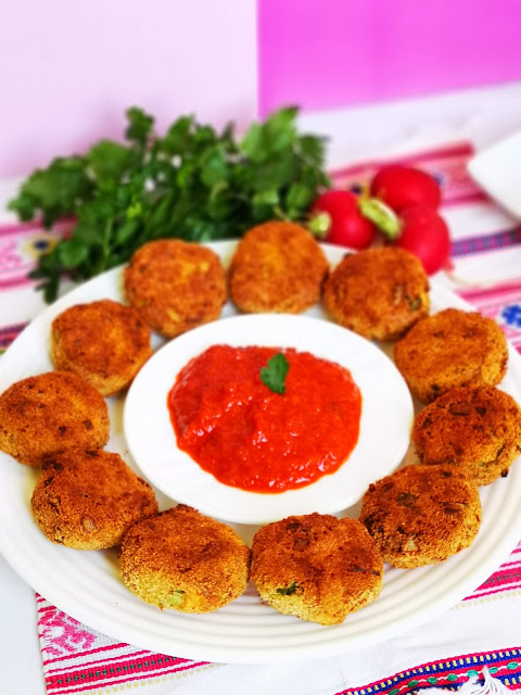 Chiftelute de linte rosie