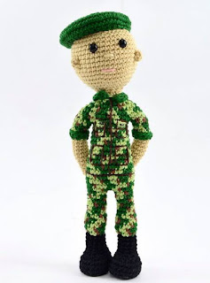 PATRON GRATIS SOLDADO AMIGURUMI 41134