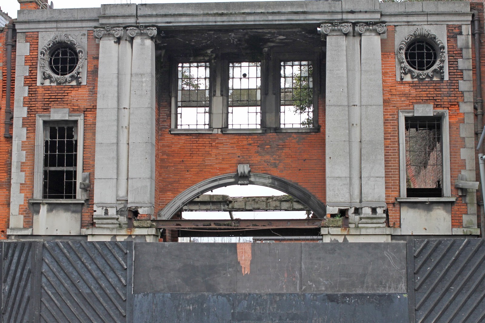 Simon and Karen Spavin The National Picture Theatre, Beverley Road, Hull