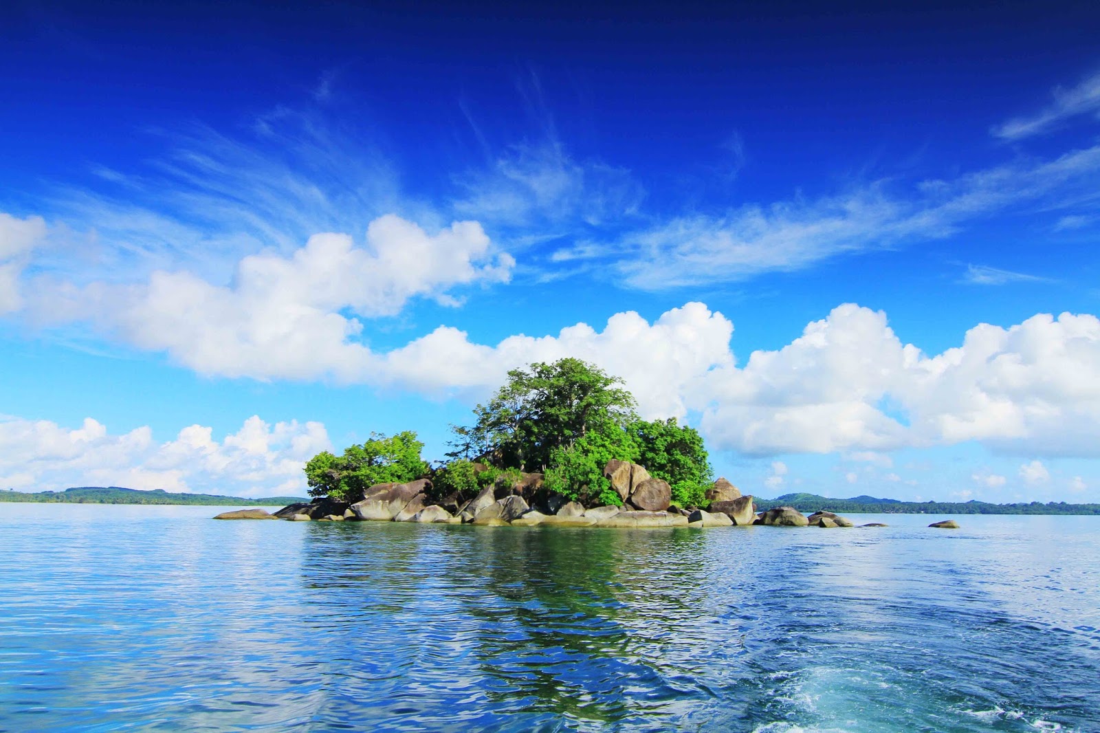 Tempat Wisata Tanjung kunyit Kotabaru Kalimantan Selatan