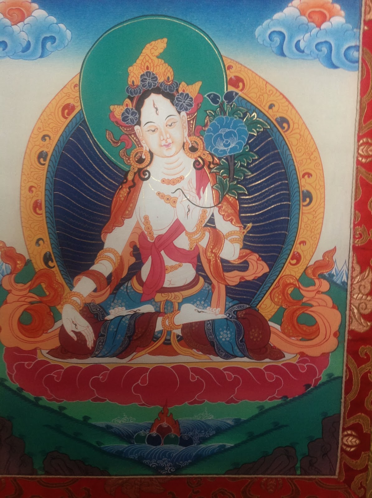 White Tārā Mantra | White Tara Mantra (with words) – SGEIZ