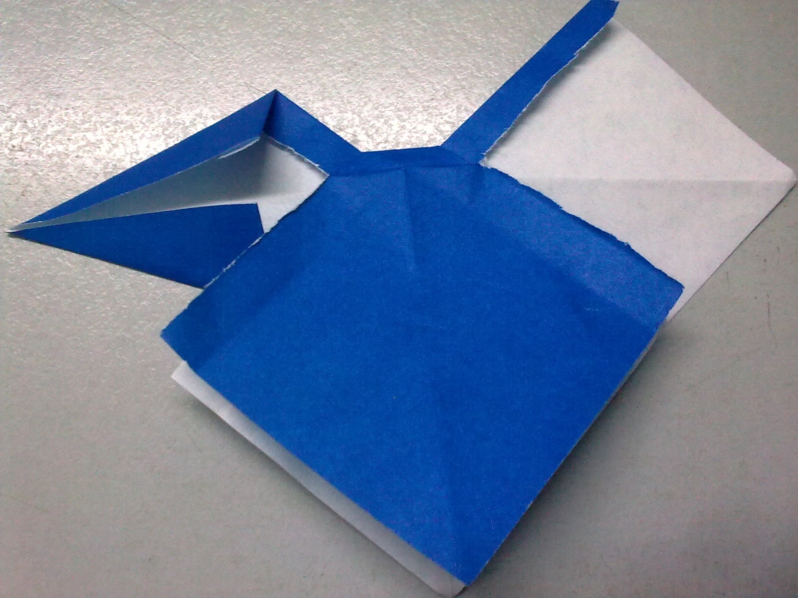 A sojourner: Paper folding craft (4)
