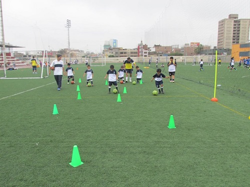 Escuela de Fútbol Club Alianza Lima