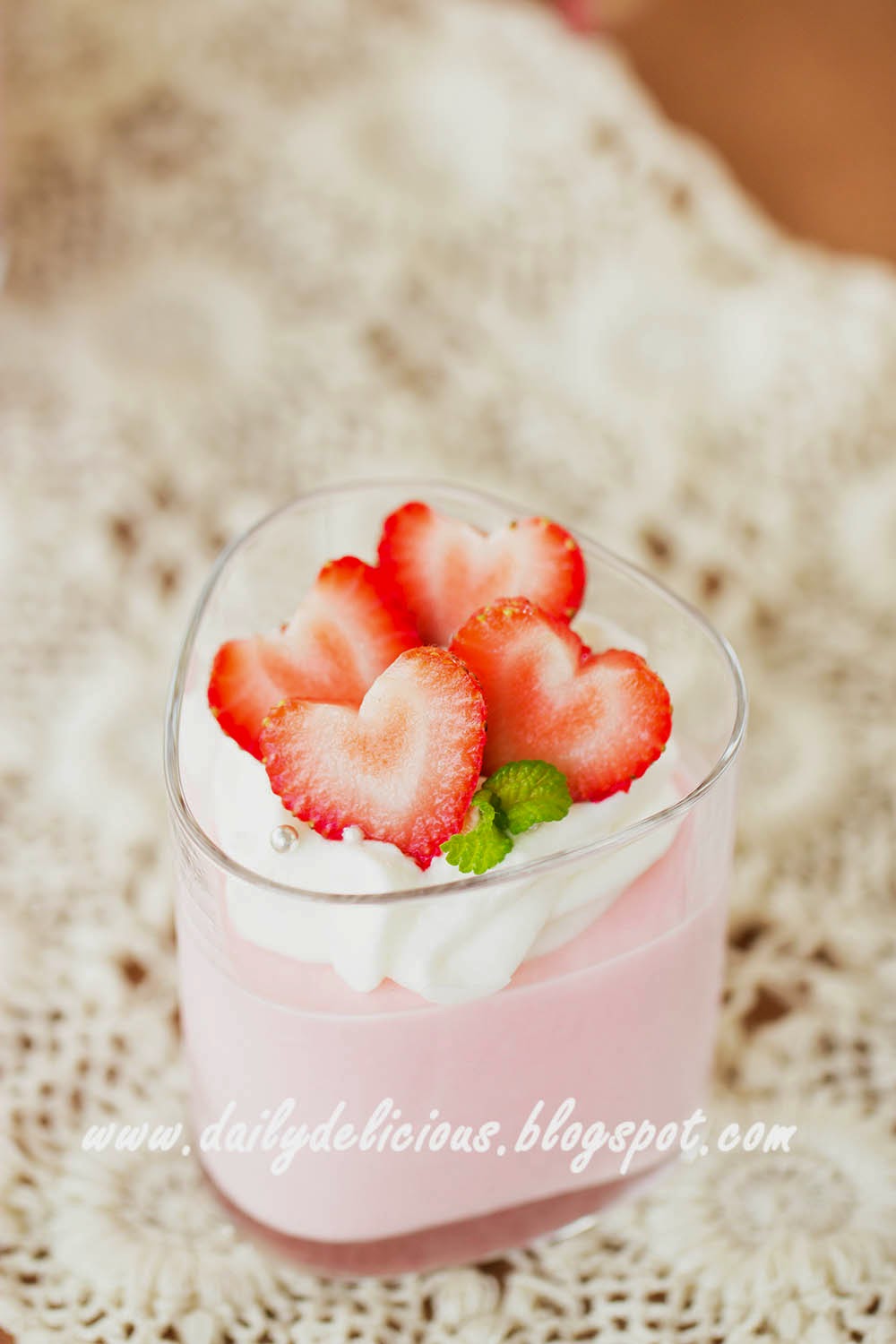 dailydelicious Strawberry Milk Pudding Easy, lovely pudding