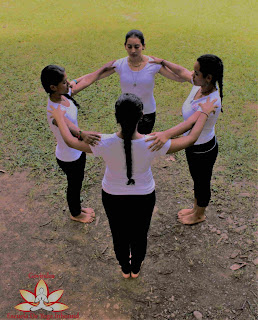 Fórmate como Instructor de Yoga Inbound Las Formaciones como Instructores de Yoga Inbound son una buena herramienta para aquellos interesados en el verdadero beneficio de esta milenaria tradición.