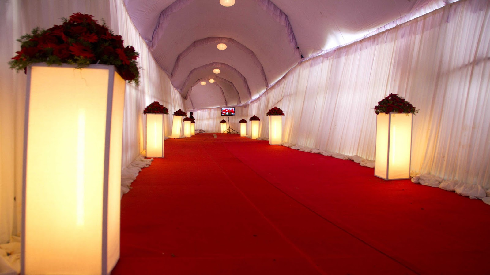 Red Carpet Events® Complete Event Management Solutions Wedding stage decor
