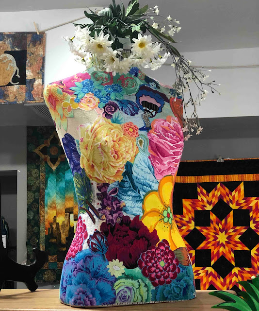 Cat Patches Quilt Shop Copper Canyon Quilting, Lake Havasu City, Arizona