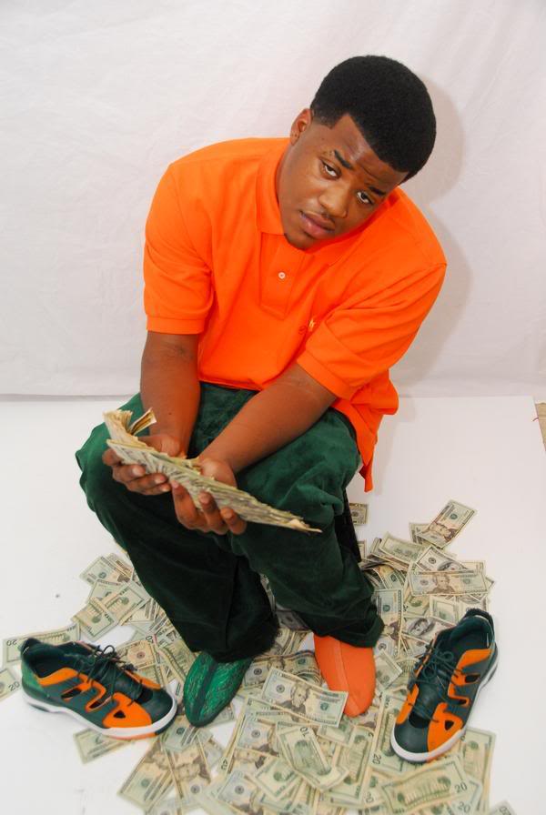 Topten Naija 19 YEAR OLD RAPPER SHOT DEAD!!!